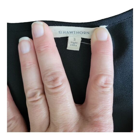 41 Hawthorn Lisbon- Stitch Fix- Black Studded Top Size Small - Picture 4 of 6